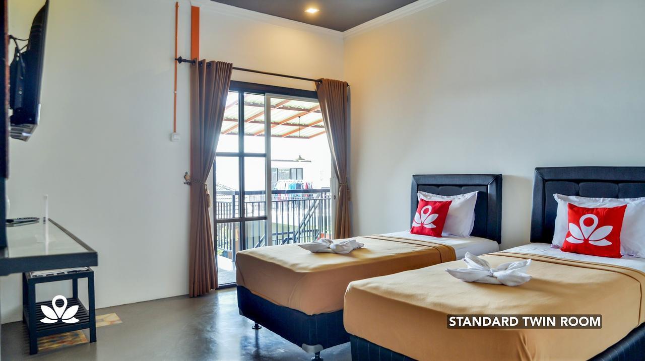 Ndalem Sorogenen Guesthouse Yogyakarta Eksteriør billede
